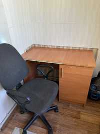 Компьютерный стол ст стульем