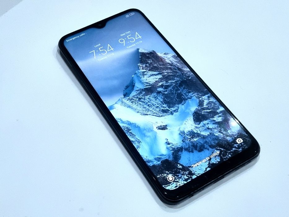 Redmi 9 Xolati yaxshi Radnoy ekran