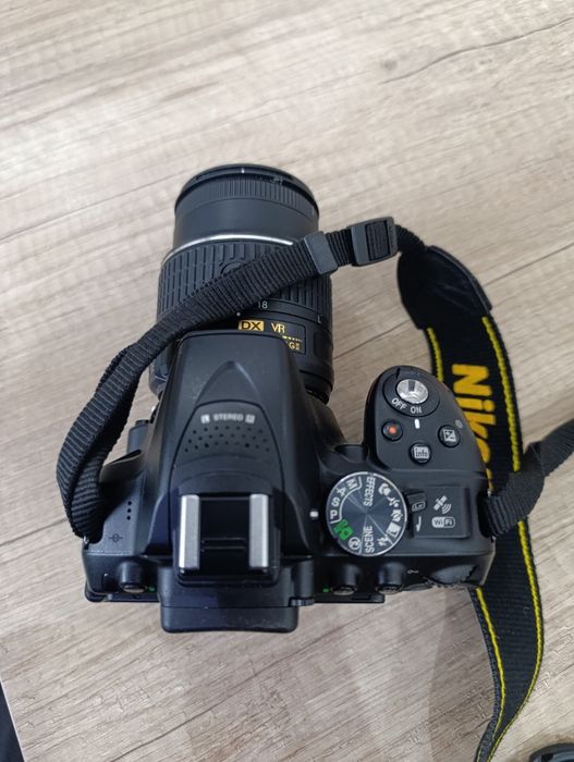 Nikon D5300 Wi-fi/ GPS