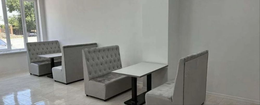 Столы для кафе бара офиса и дома