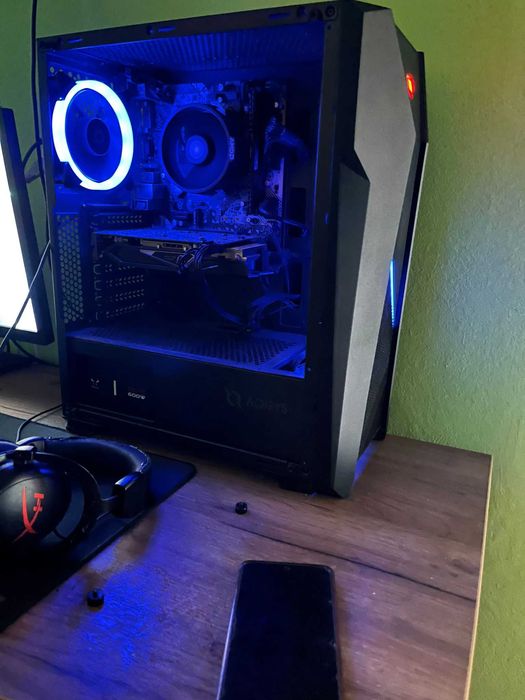 Vand Calculator Gaming AMD 1350 lei + periferice conditie buna