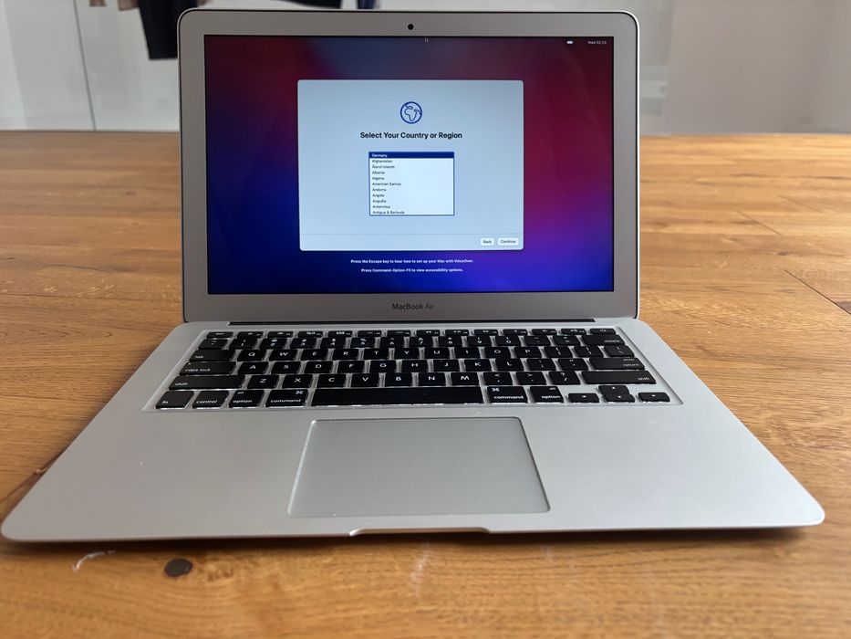 Macbook AIR 13.3 2017 I5, 256 GB, 8 GB ram