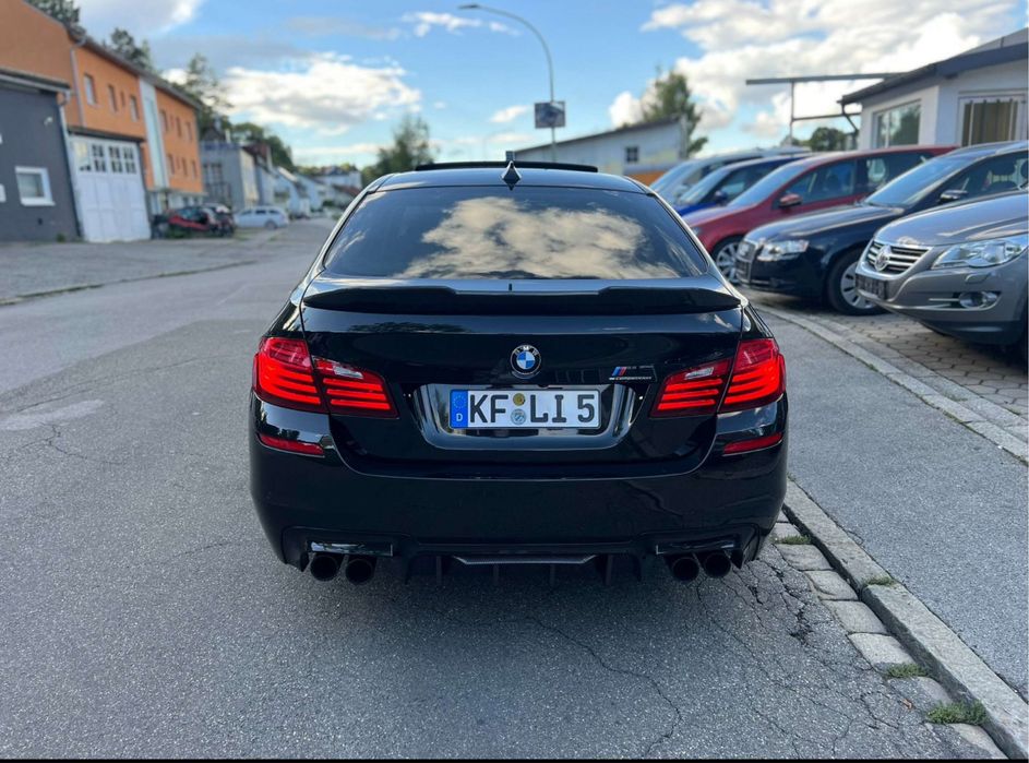 Dezmembrez bmw m5 f10 M6 f12 f13