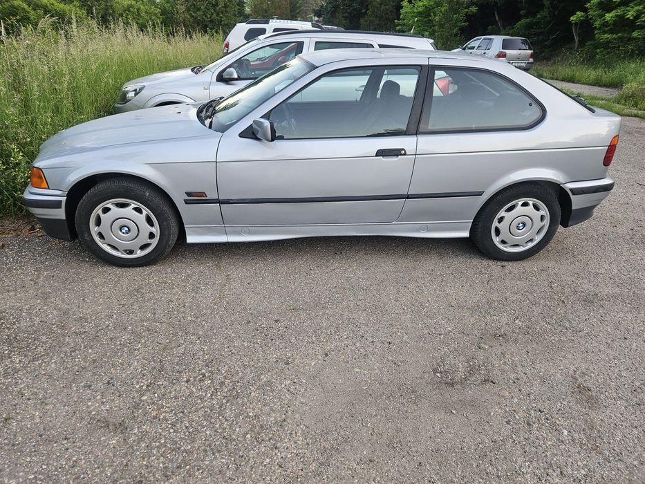 Bmw e36 118.000 km.