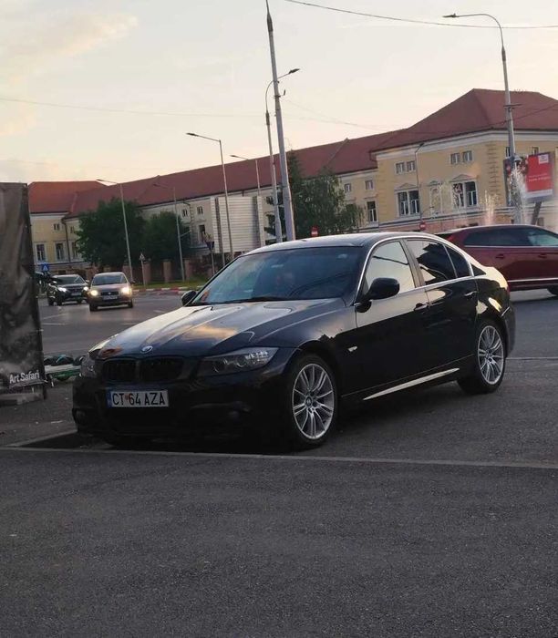 BMW 325i xDrive 2011 – Întreținut, funcționează perfect, bine echipat
