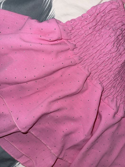 Розов комплект с камъчета