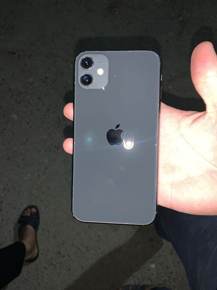 Iphone 11 64   gb
