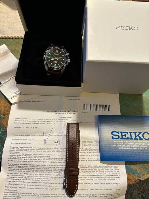 Vand ceas Seiko Kinetic SKA791P1 42.5 mm WR 100m
