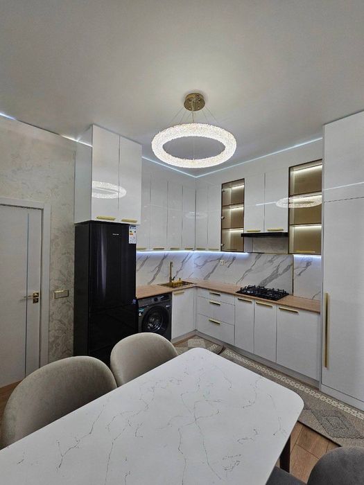 | ЕВРОЛЮКС НОВОСТРОЙКА 80м² Чиланзар Ц кв 3/4/8 продаётся квартира