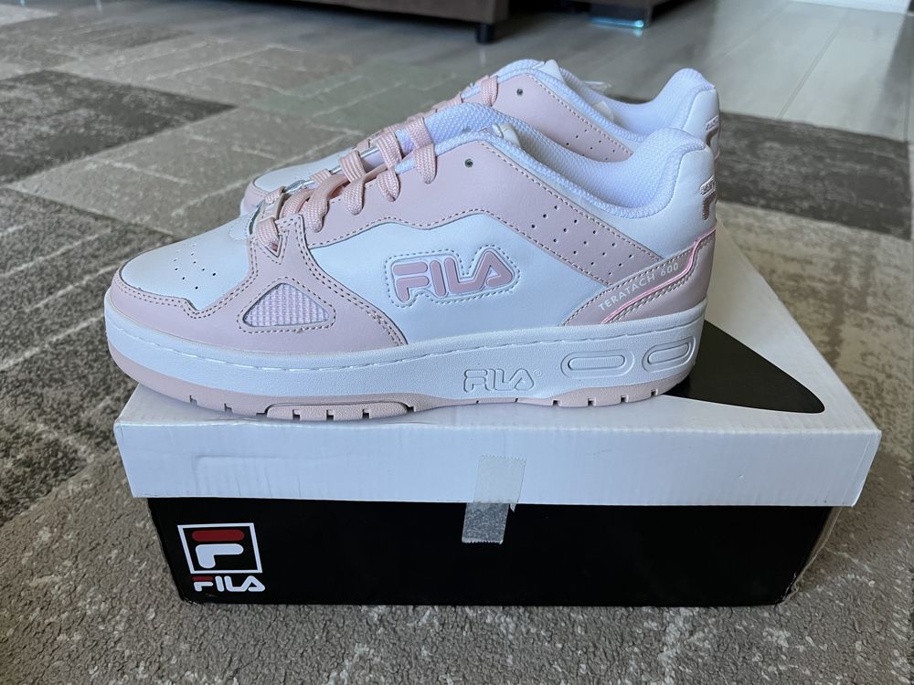 Дамски маратонки Fila