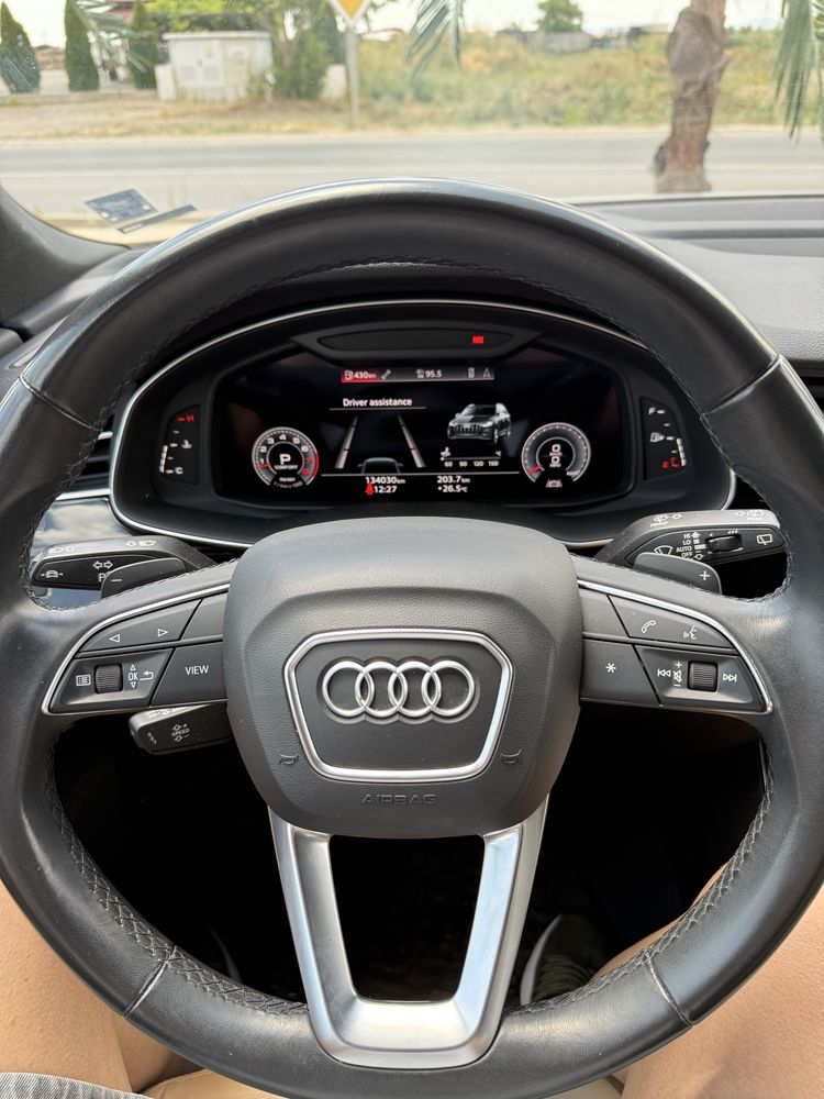 Audi Q7 2021 Quattro Premium 55 TFSI