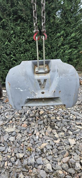 Greutate frontala tractor valtra john deere claas case  600 kg