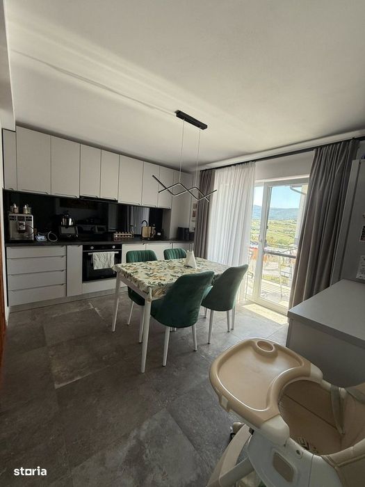 Apartament 2 camere + living 64 mp utili, etajul 1 - strada Crasnei