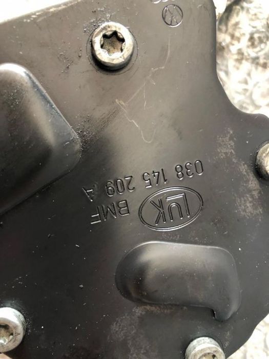 pompa vacuum 1.9 tdi audi a3 8p a4 b7 seat altea ibiza 4 skoda fabia 1 octavia 2 vw golf 4 5