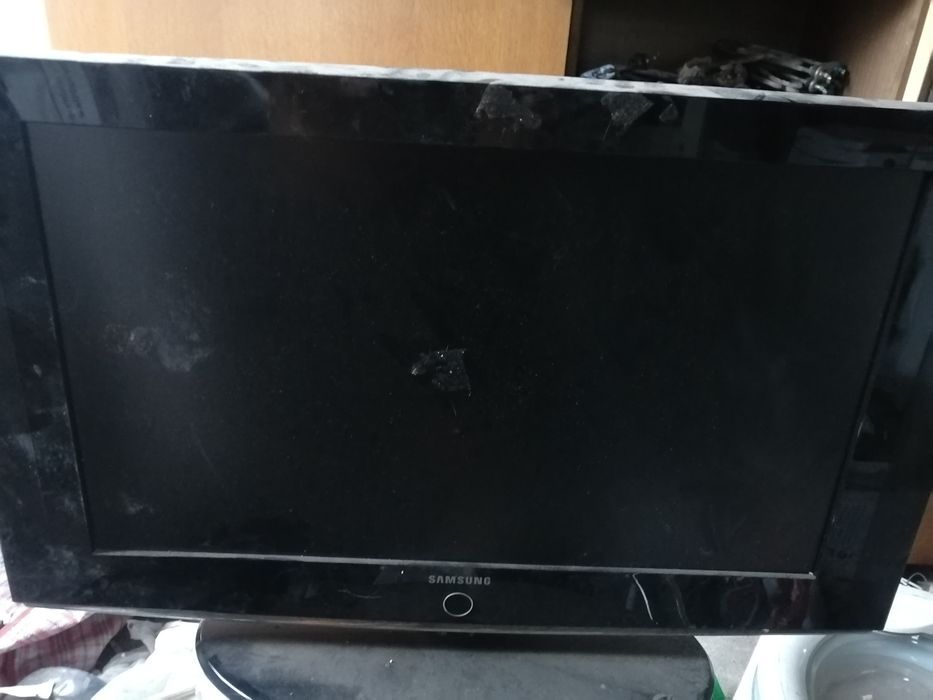 Телевизор самсунг, назапчасти.