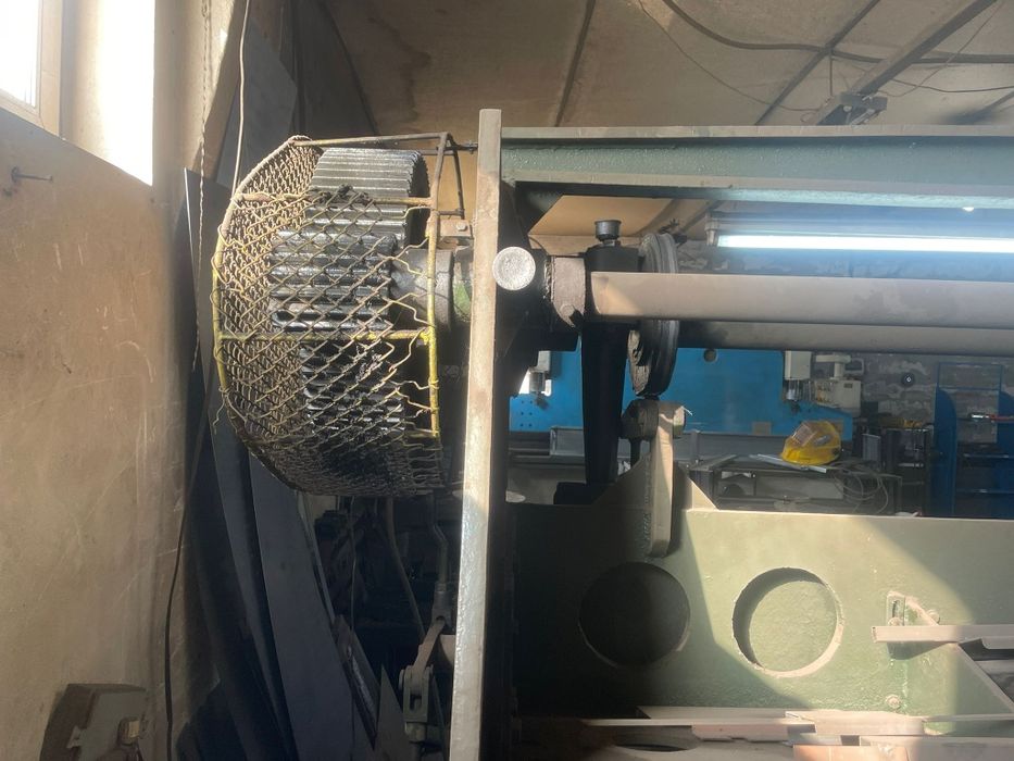 Ghilotina de vanzare