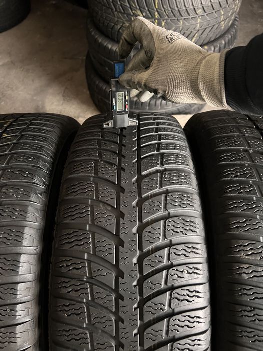 4 anvelope iarna 215/65/16 , kumho , 6 mm