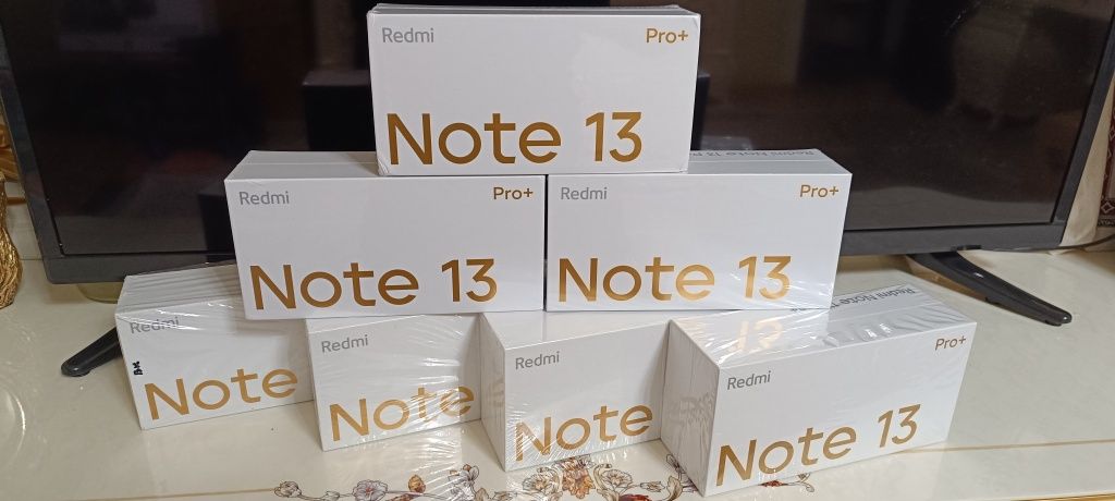 Redmi note 13 pro+ 5G 12/16/256/512 GB CDMA+GSM Перфектумдаям ишлиди.