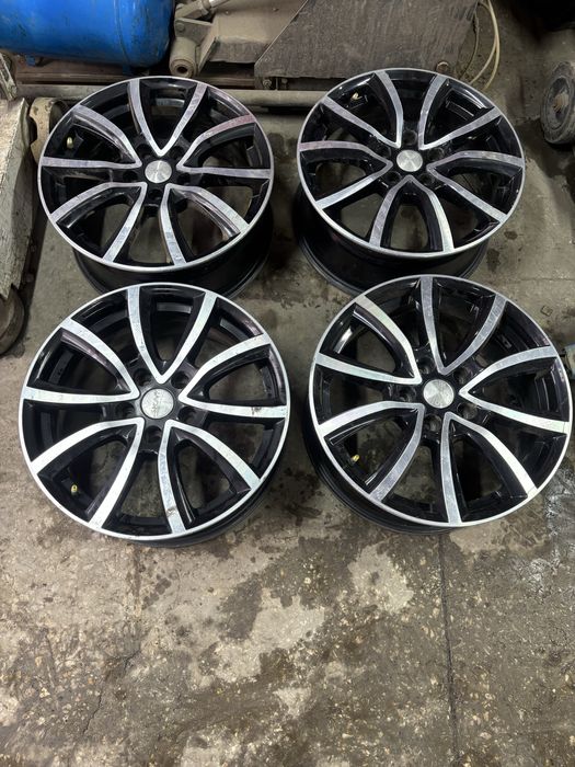 Продам титановые диски размер R17