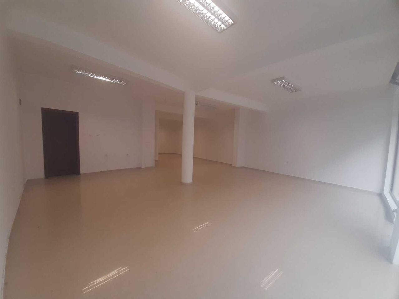 Продава се Магазин в Свети Влас - 140 кв.м за 643 €/кв.м - Снимка #4