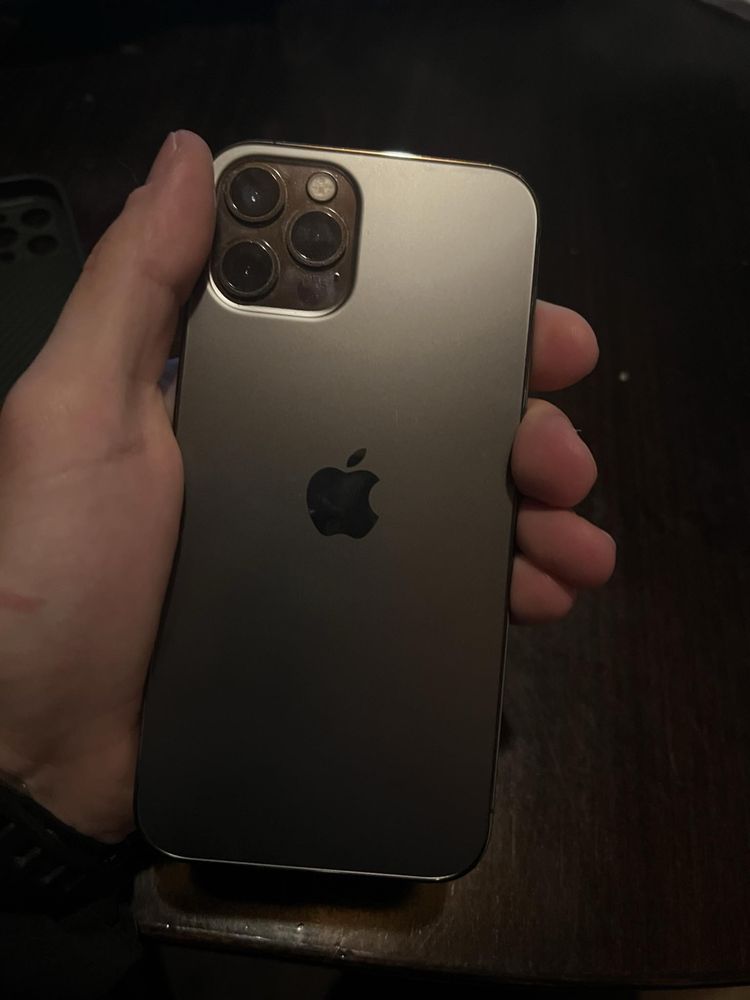 Iphone 12 pro телефон