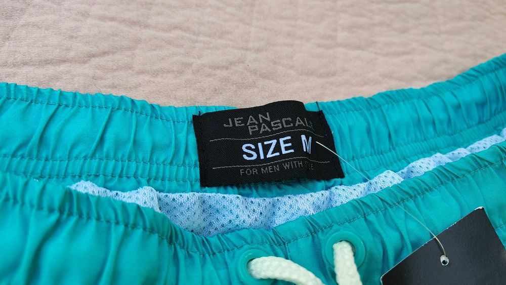 Pantaloni scurti Takko Jean Pascale marime M