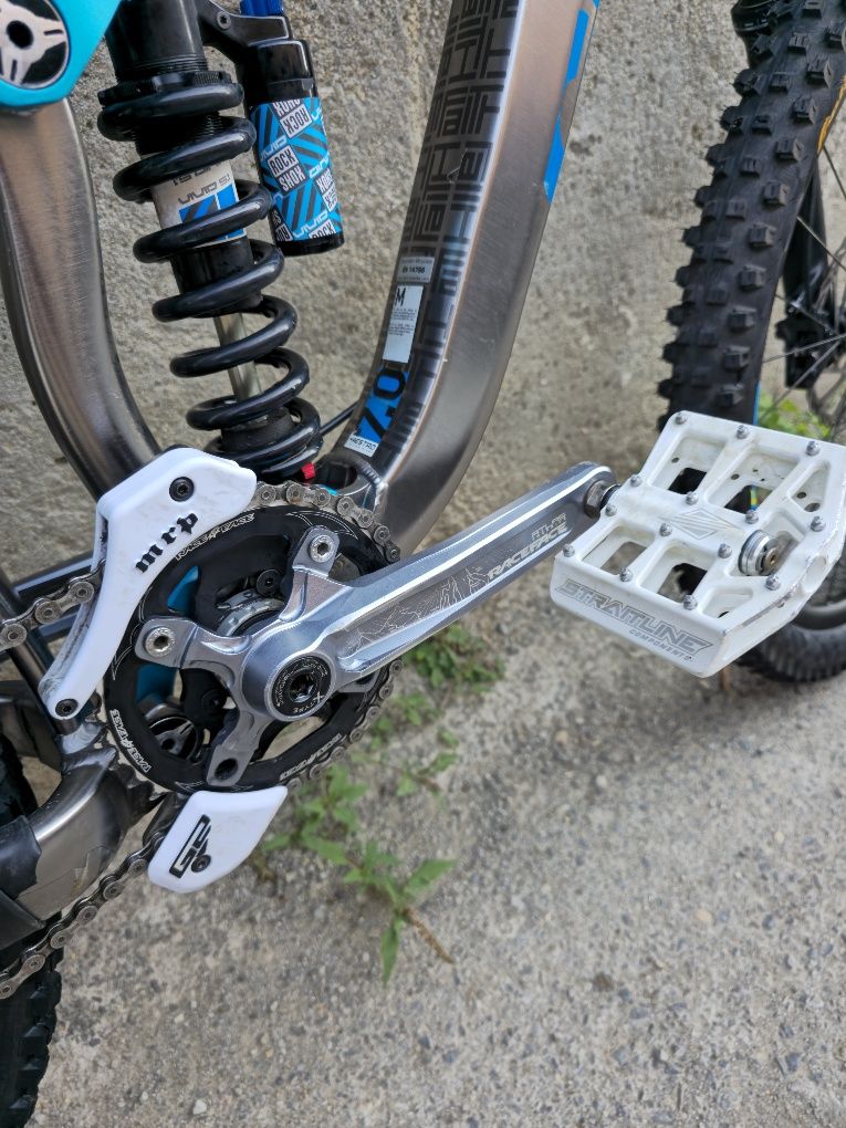 Giant Faith 27.5/26 Mullet Enduro, Rockshox Yari RC,. DEORE Обслужен