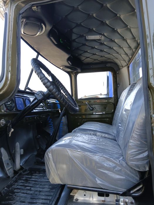 Zil 131 sotiladi