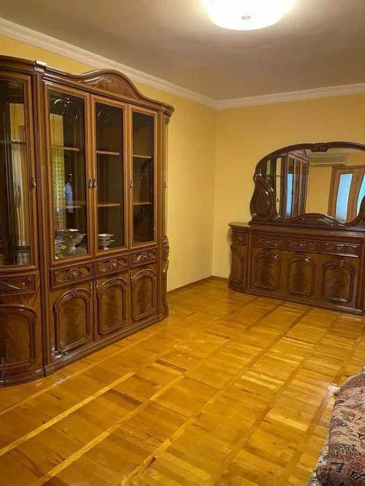 3-х комнатная квартира на Ц-6 (77-сер.) без ремонта ID: 3916