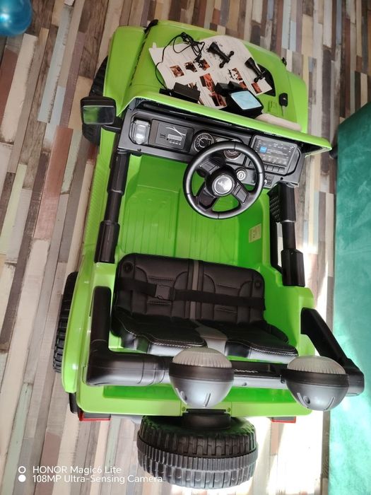 Masinuta electrica 4x4 Premier Jeep Wrangler Rubicon