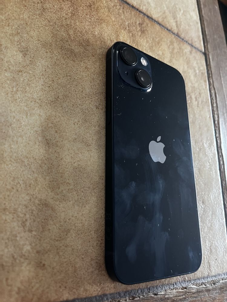 Iphone 13 nou nouț.
