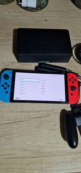 Consola Nintendo Switch OLED + 3 jocuri