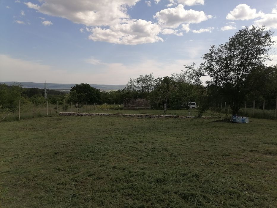 Продава се Парцел в Варна, Бизнес хотел - 1200 кв.м за 30 €/кв.м - Снимка #1