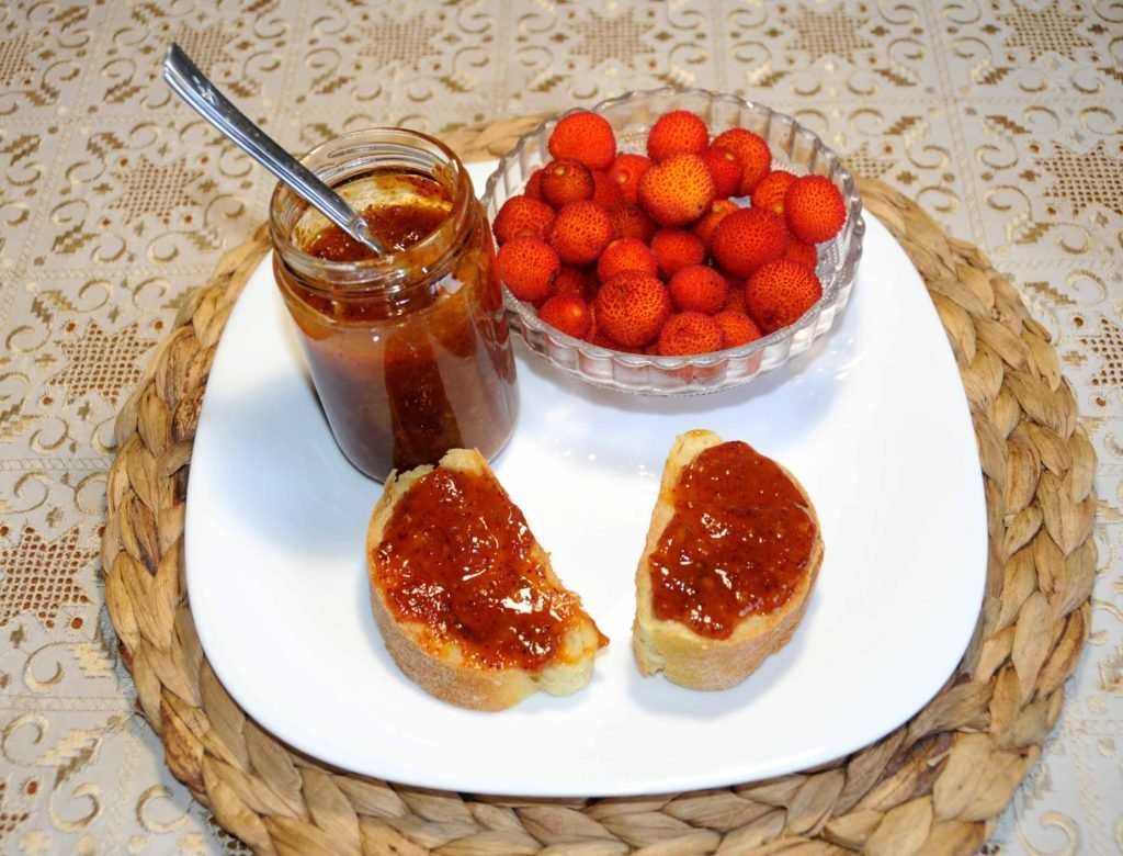 Ягодово дърво - Арбутус
