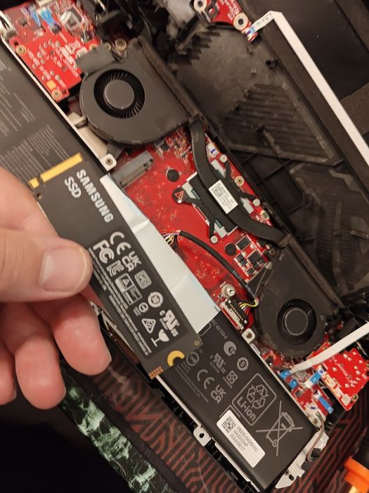 Asus RoG Ally X, за части