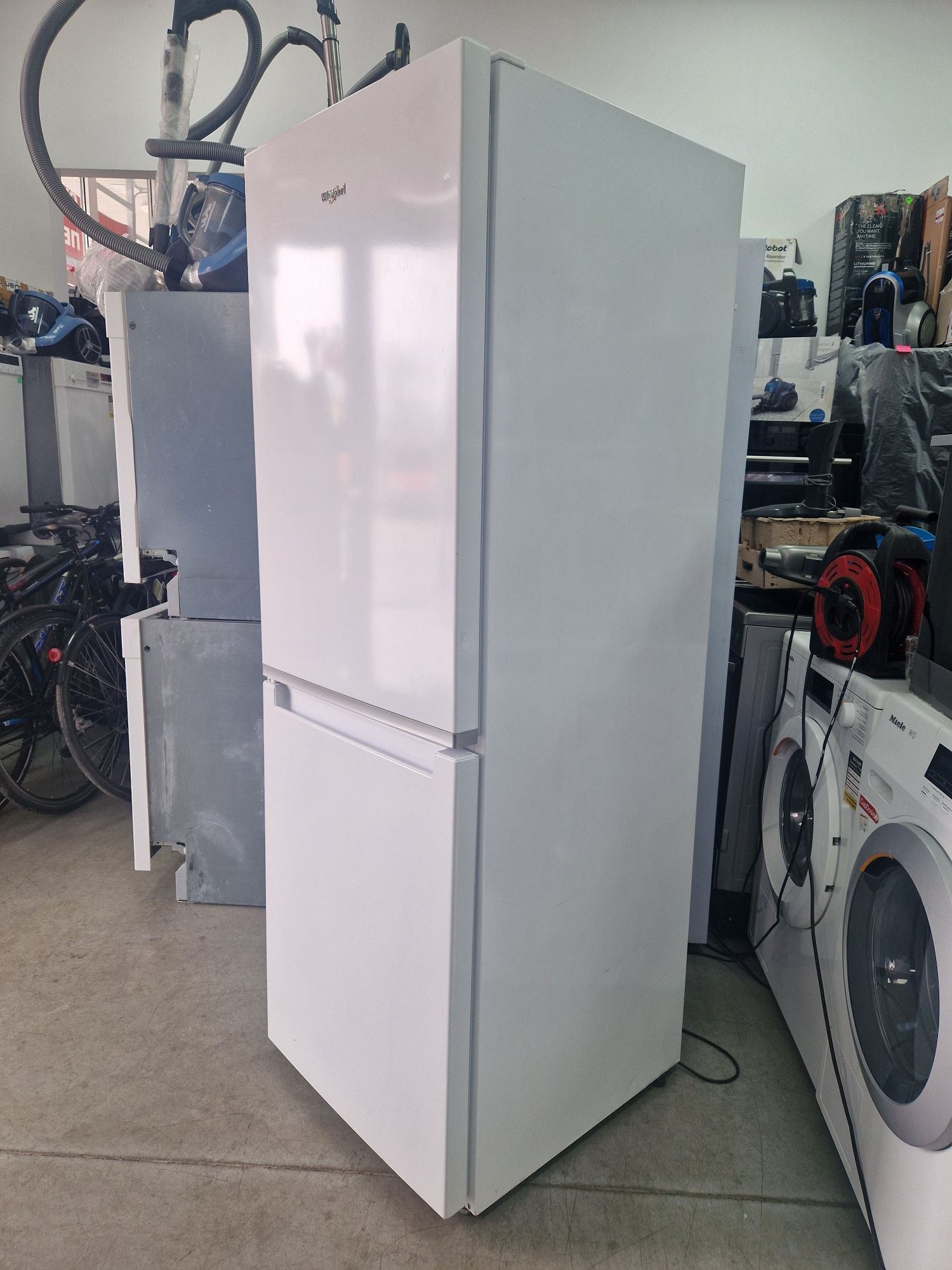 Хладилник и фризер Whirlpool А+