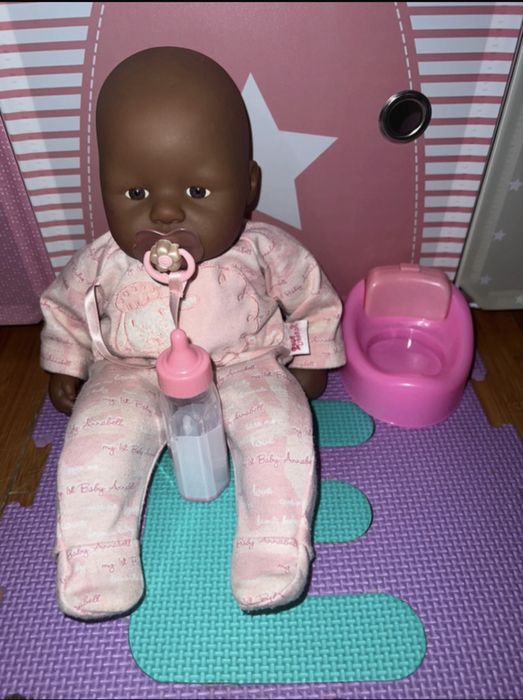 Papusele/ Bebelus cu olita