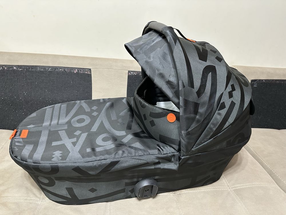 Кош за новородено Melio street cybex