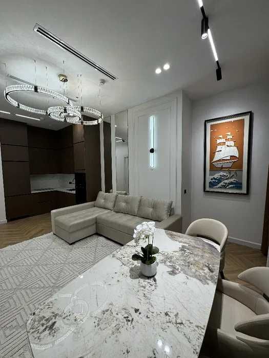 For Rent!2rooms inMirabad district Metro station Oybek Immediately*680