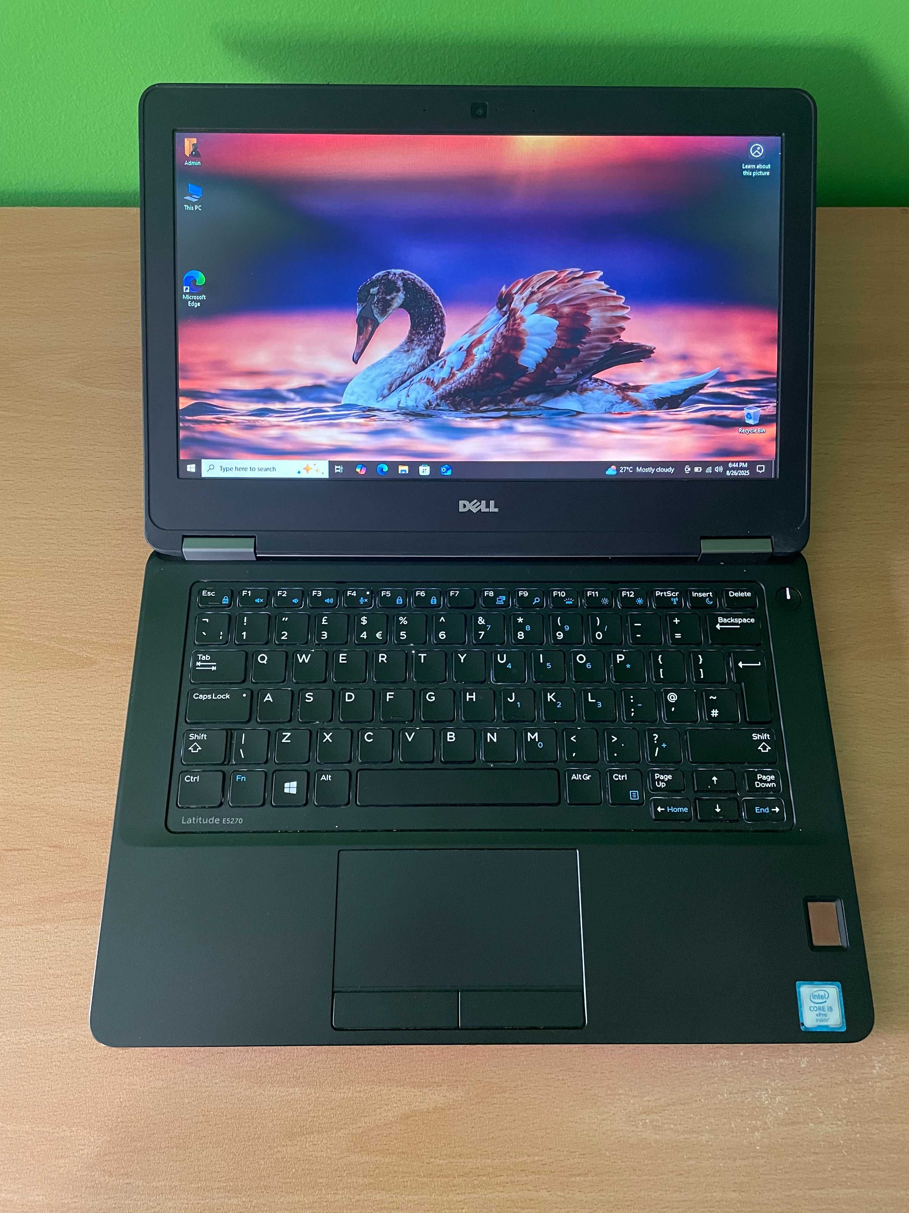 Dell Latitude E5270 - 16GB RAM, i5-6300u, 128GB SSD, 12.5'' HD