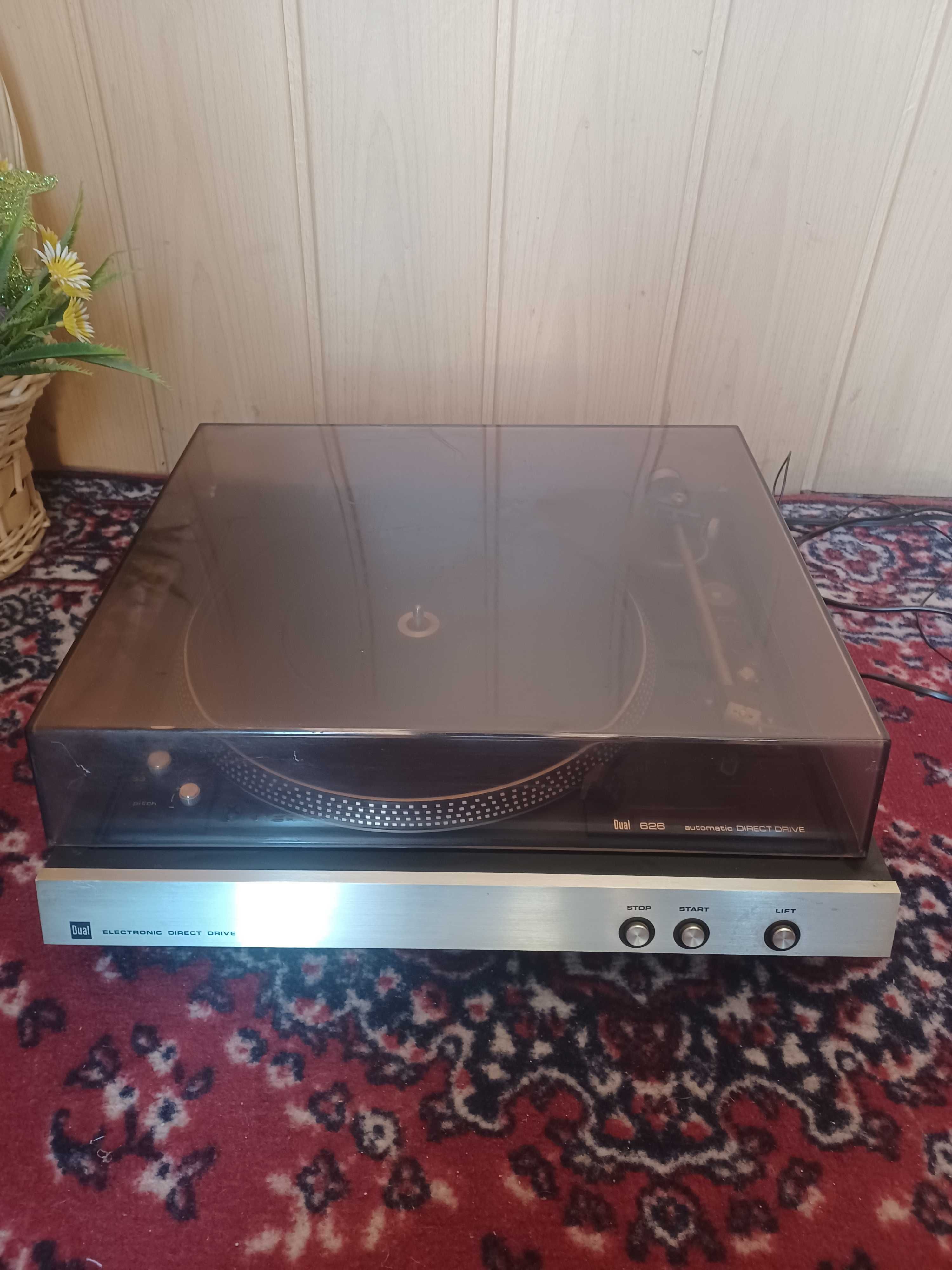 Грамофон Dual CS626