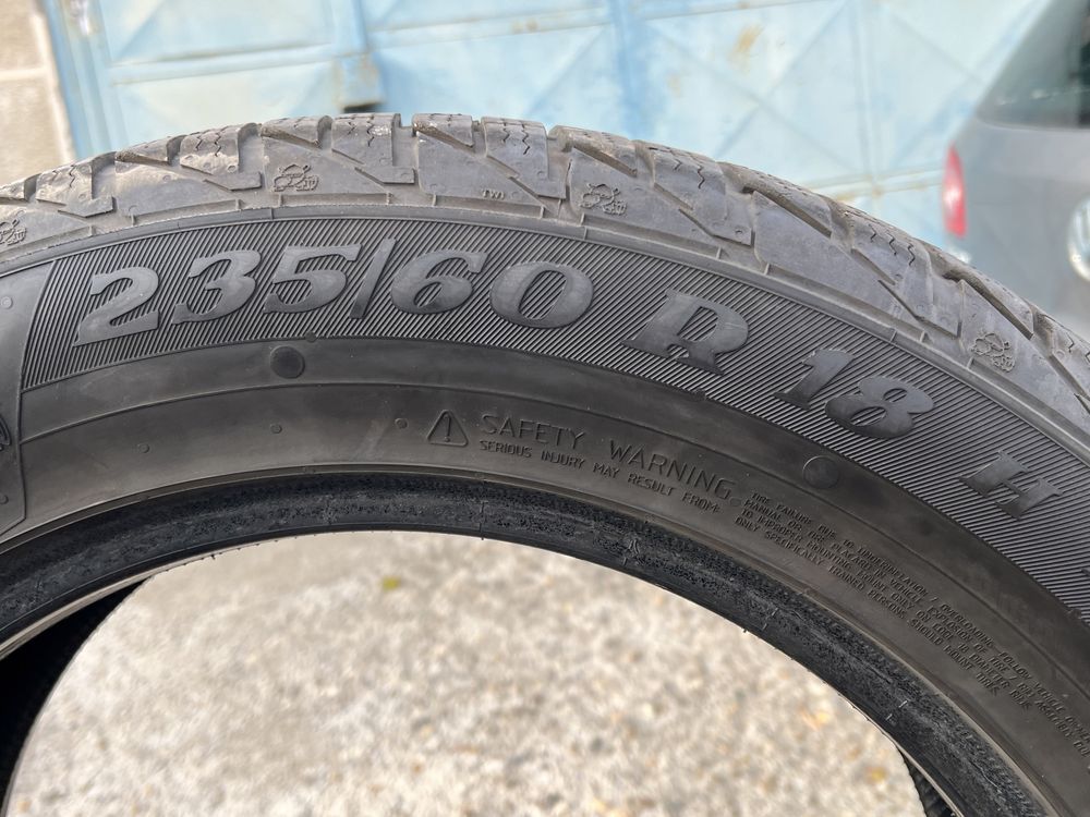 Set 4 anvelope iarnă M+S 235/60/R18