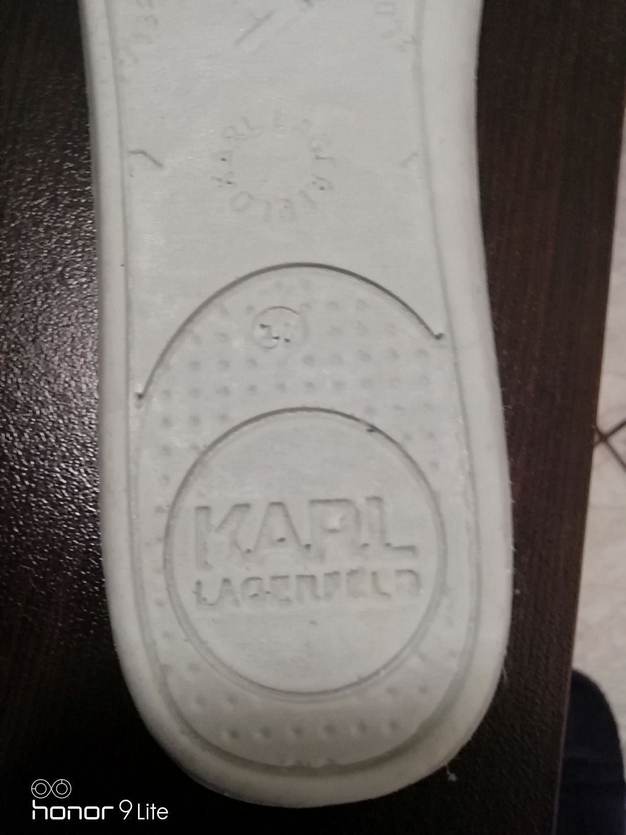 Karl Lagerfeld дамски сникърси (кецове) 37 номер.