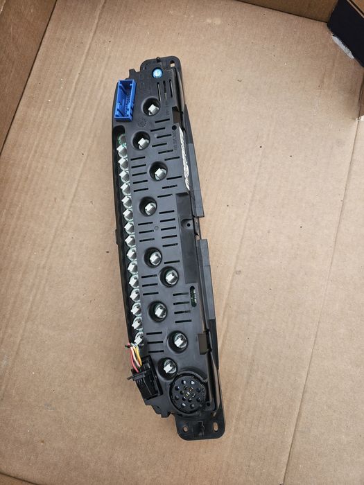 Ceasuri bord Citroen Xsara Picasso cod 963171380