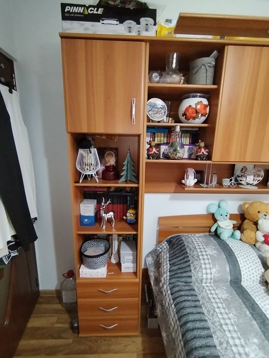 Vând cadru Lems cireș foarte bine întreținut.