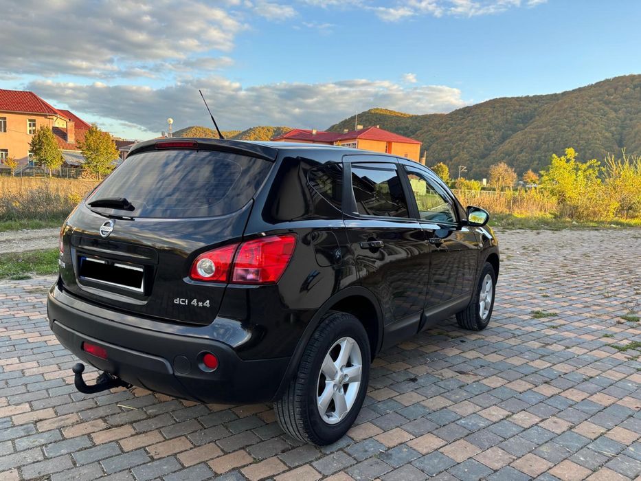 Vând Nissan Qashqai 4x4