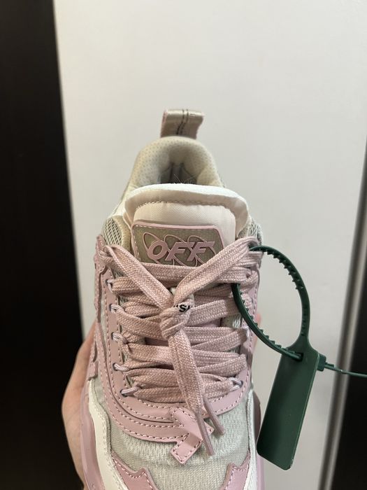 Off-White Odsy 1000 roz