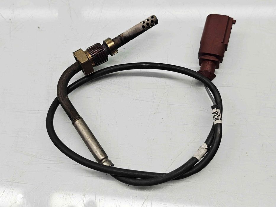 Senzor temperatura  Volkswagen Passat B6 (3C2) [Fabr 2005-2010] 03G90