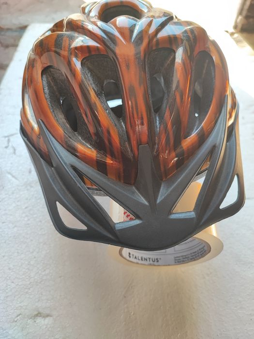 Vând cască protectie bicicliști marime L , bărbați , reglabilă