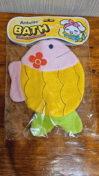 Продам детскую мочалку+гель от AVON